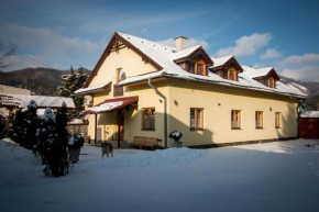 Гостиница Penzion HACIENDA, Липтовска Осада